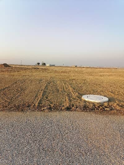 40x80 Plot in Faisal Hills B Block