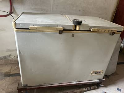 Dawalance deep freezer fridge for sale