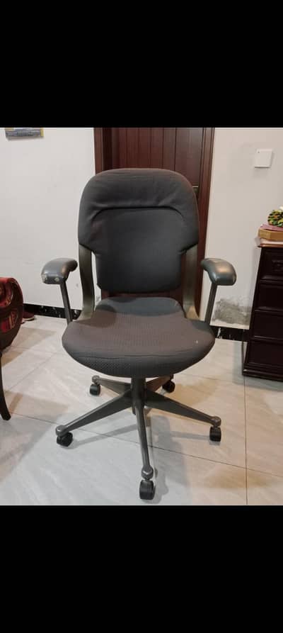 Grey Coloured Office Chair