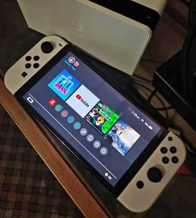 Nittendo switch (oled) (offline)