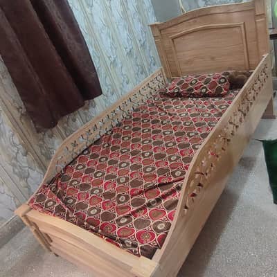Single designer Bed for Toddler