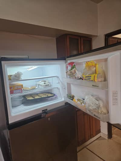 Dawlance Chrome Plus (91999) Refrigerator