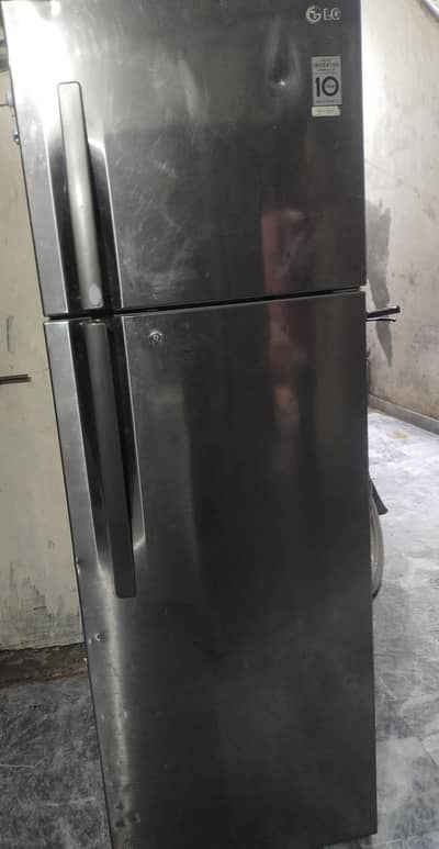 LG refrigerator
