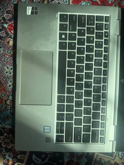 HP ELITE BOOK 1030 g4 excellent condition 16/256