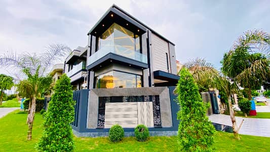 10 Marla Bungalow For Sale In DHA Phase 7