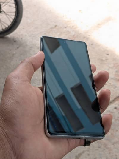 Google pixel 7 mint condition