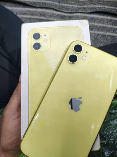 I PHone 11 128/gb PTA Aproved Whit Box