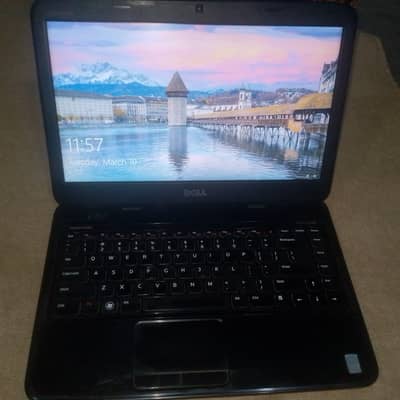 Dell Laptop core i5-2520M 8gb Ram 500gb harddisk