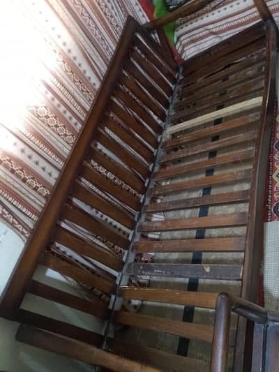 Five Seater Sofa set Well Condition