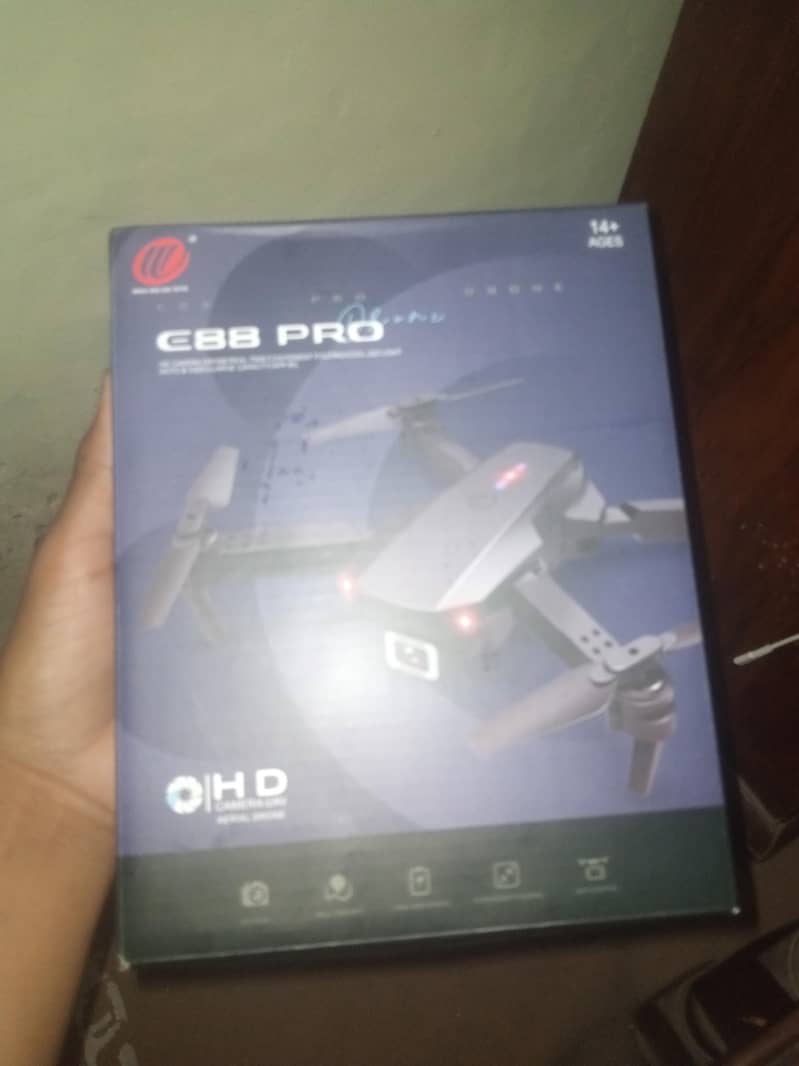 Drone E88 pro drone 6
