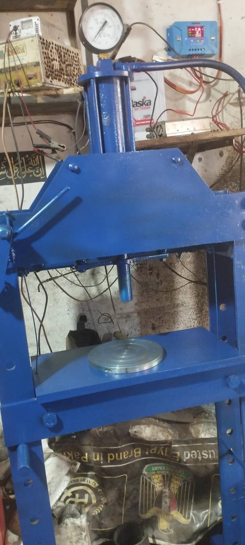 ھاتھ کی بنی ہوئی ہے 10