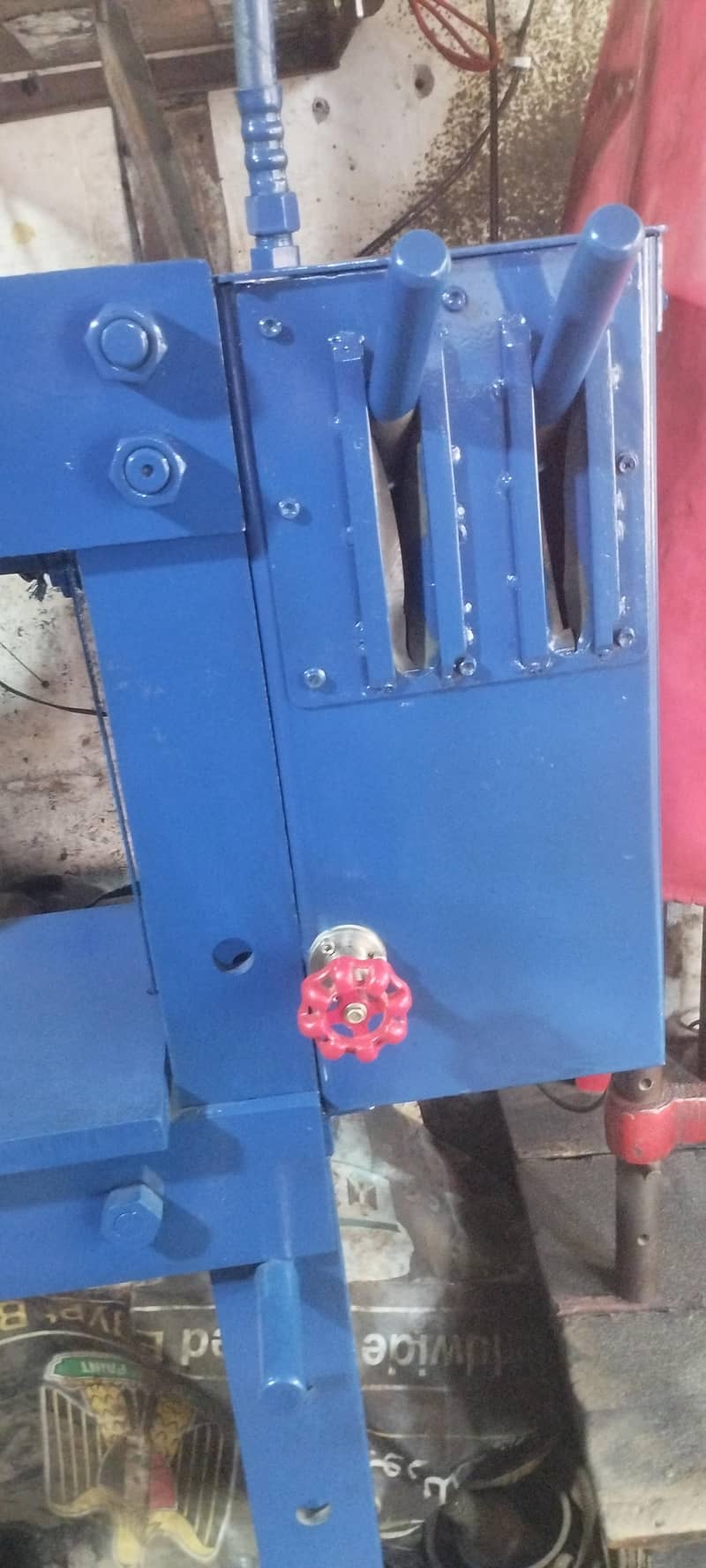 ھاتھ کی بنی ہوئی ہے 11