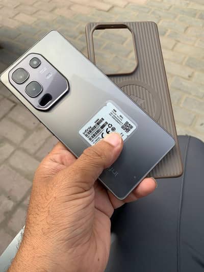 infinix note 50 8+8/256 complete box one week used only le 03186176864