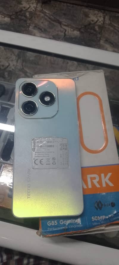 Techno Spark 20 8/256 GB