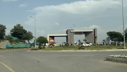 Liaquat Ali Khan Boulevard 1 Kanal Plot Available On Sale