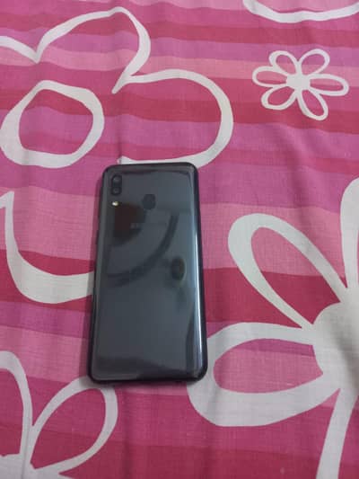 Samsung galaxy a20e 3.32 gb