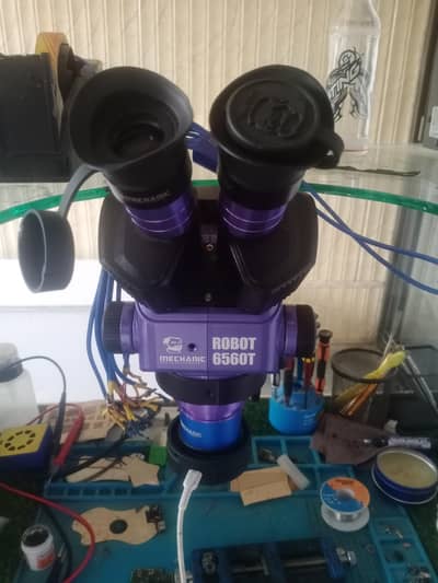 Mechanic Robo 6560T, Microscope
