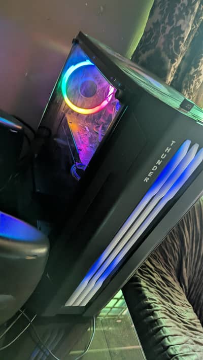 Gaming PC + 22” LED | i7 4790 | RX 580 | 16GB RAM | 75Hz Setup