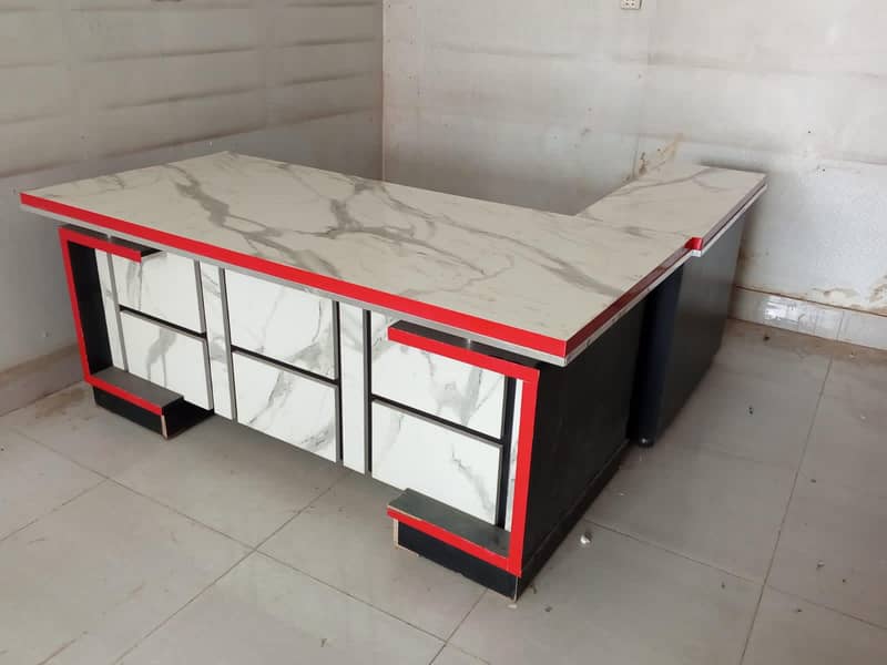 office Table with side Table 1