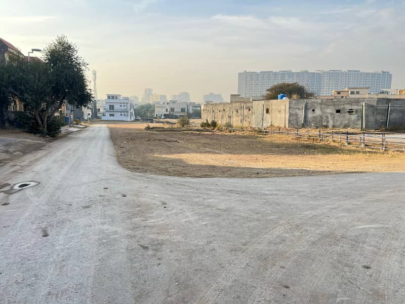 2219-C Abubaker Block Corner Plot 2