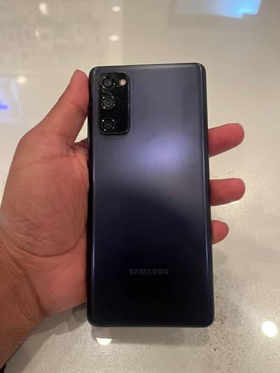 Samsung S20 FE  Non PTA  panel broken