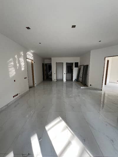 Chance Deal Available, Saima Greens Airport