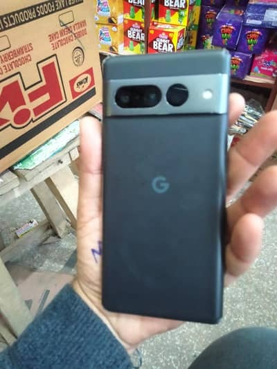 google pixel 7 pro 12/128 better than Tecno vivo oppo OnePlus Infinix