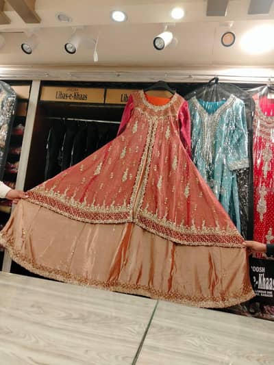 Wedding dress for bridal