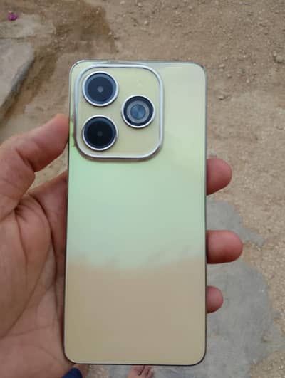 infinix hot 40i 8+8 128gb 10/10 condition complete saman