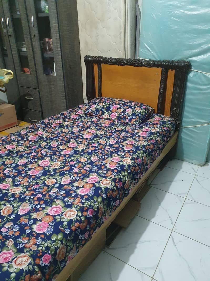 Single bed 2 1