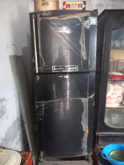 fridge ffor sale full size clr black