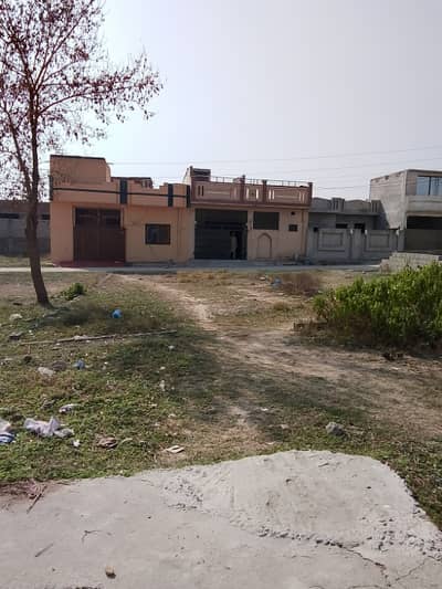 4.5 marla Beautiful level plot in adiala road
