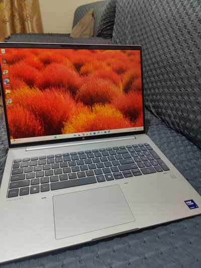 Hp ProBook (Intel core ultra 7)