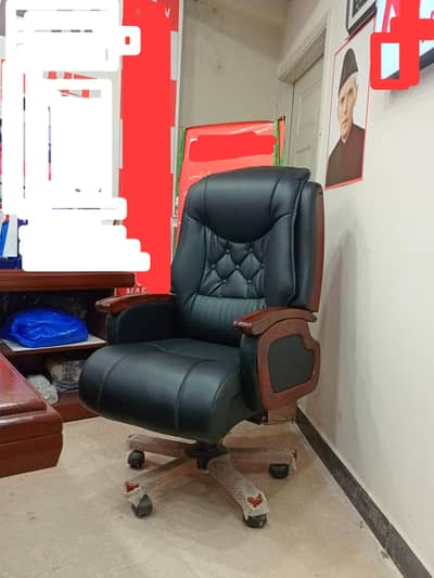 Brand new chair and table