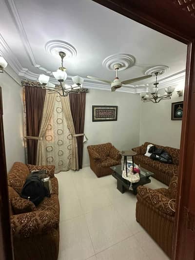 Avail Yourself A Great Prime Location 850 Square Feet Flat In North Nazimabad - Block E