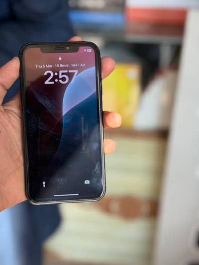 Iphone xr 10/9 condition
