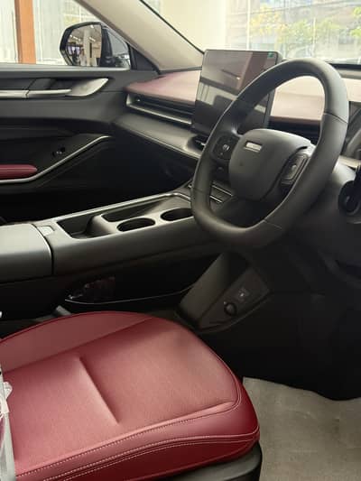 PHEV BURGUNDY INTERIOR 2026 MODEL