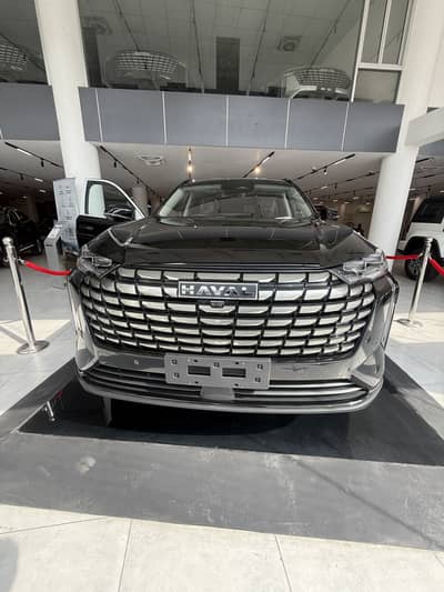 PHEV BURGUNDY INTERIOR 2026 MODEL