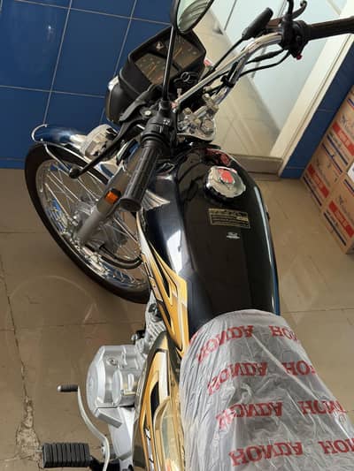 HONDA CG125S gold edition