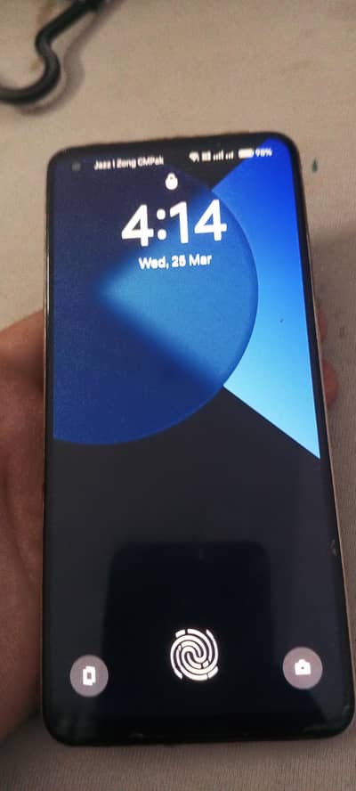 f21 pro 10/10 condition 03362626184