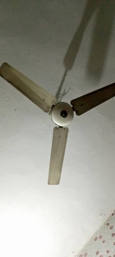 Ceiling Pak fan  condition 10/8