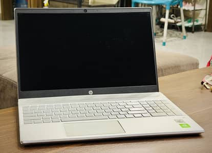 HP Pavilion 15