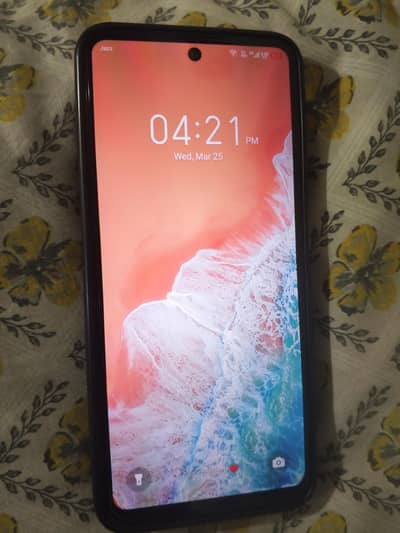 infinx hote 30 play 4+4*64 my wattsap