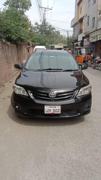 Toyota Corolla xli 2013 Model family use car