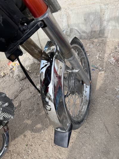 Unique 70 Modal 2024