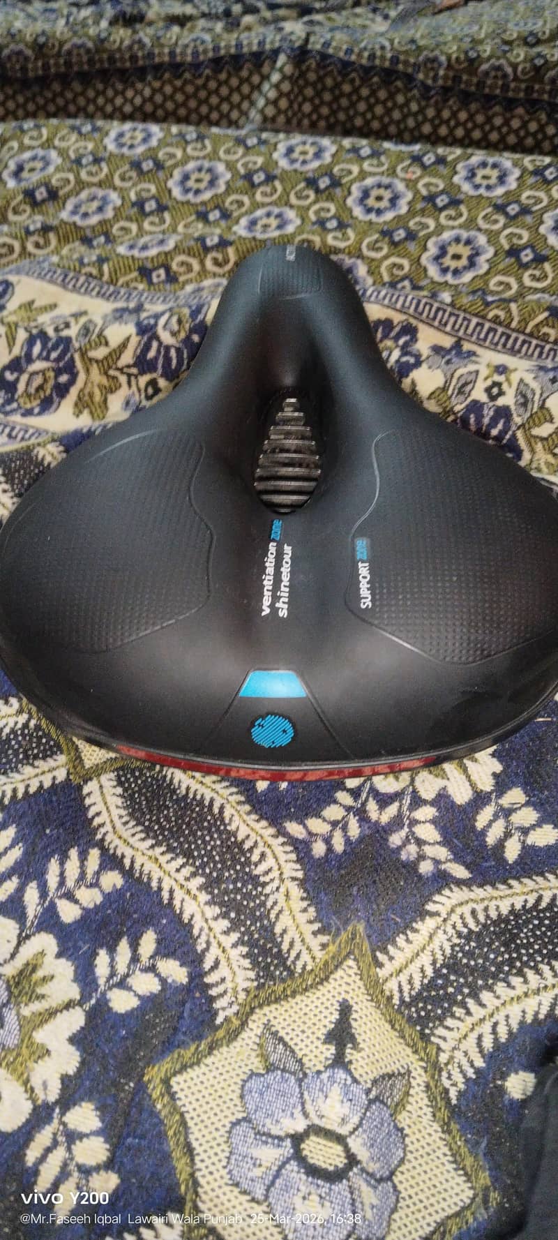 Comfortable sadele for bicycle Bicycle. . . 2