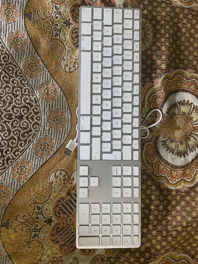 Apple wired slim keyboard