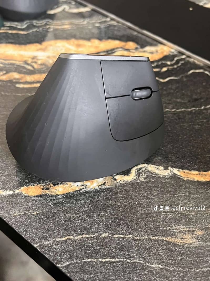 Mx vertical mouse 6