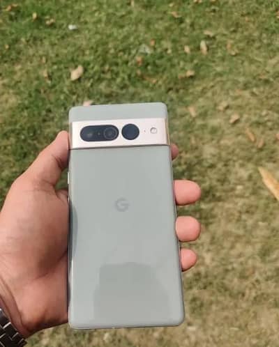 Goggle Pixel 7 Pro  Water packed