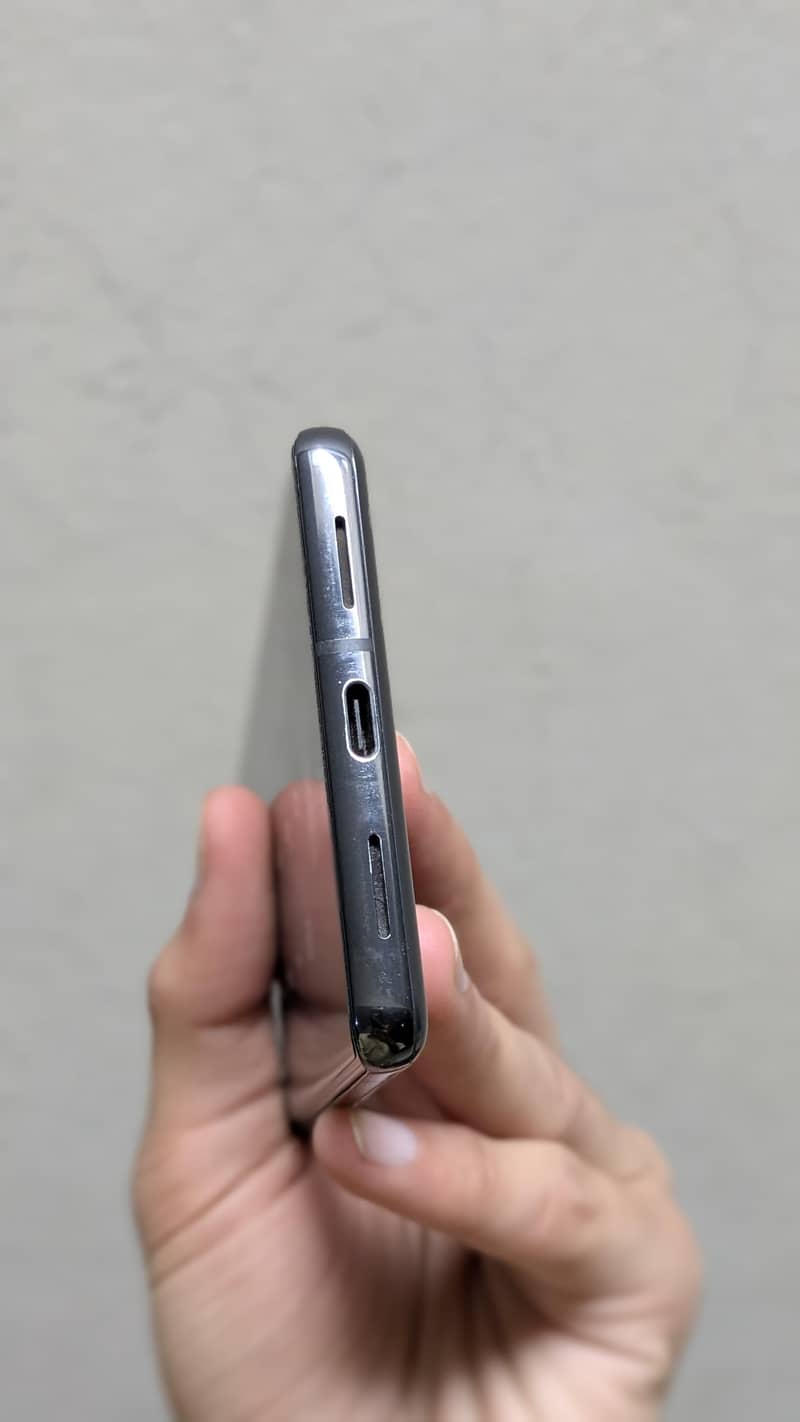 Google pixel 7 pro 4